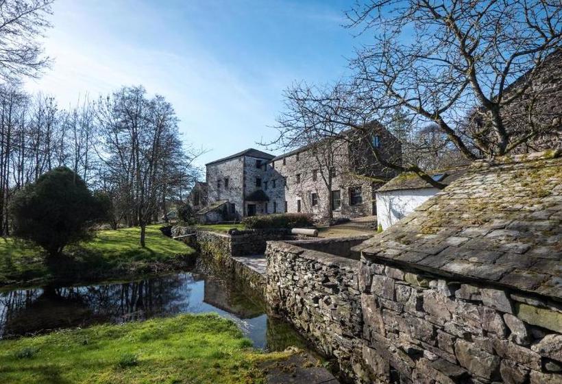 Пансион The Old Corn Mill