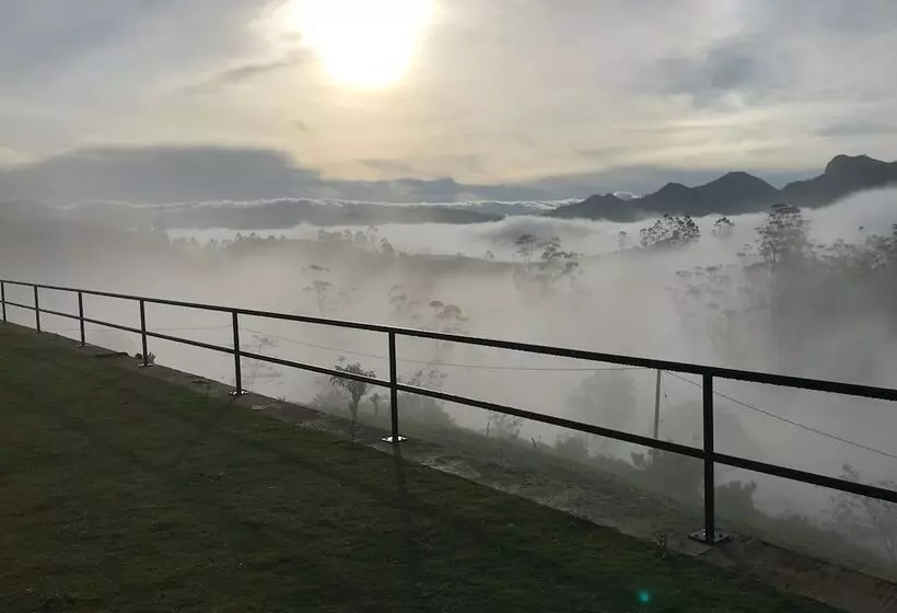 هتل Harrington Heritage