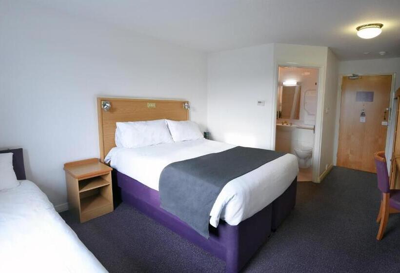 ホテル Waterside By Greene King Inns