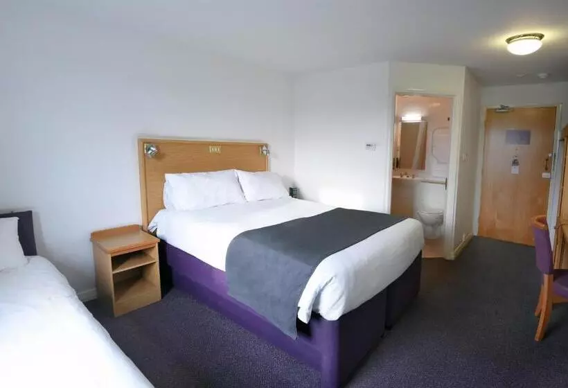 Hotelli Waterside By Greene King Inns