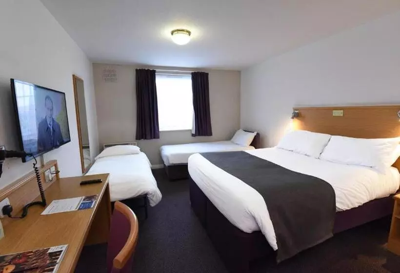 Hotelli Waterside By Greene King Inns