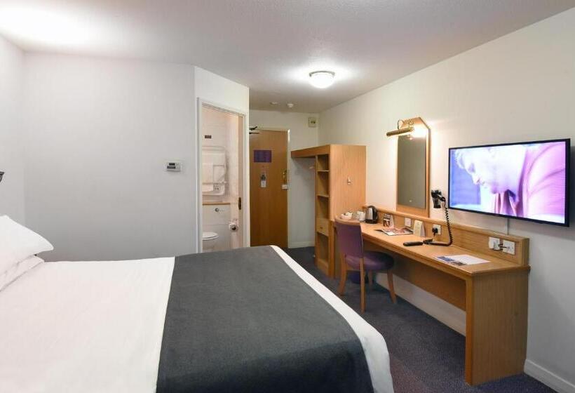 ホテル Waterside By Greene King Inns