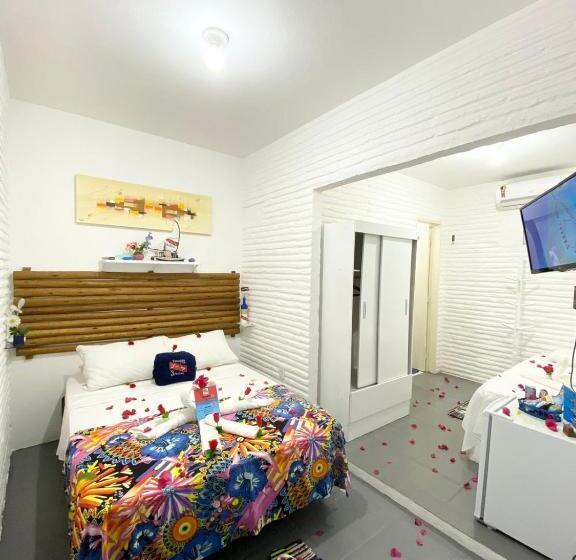 Bed and Breakfast Pousada & Food 3 Abelhas