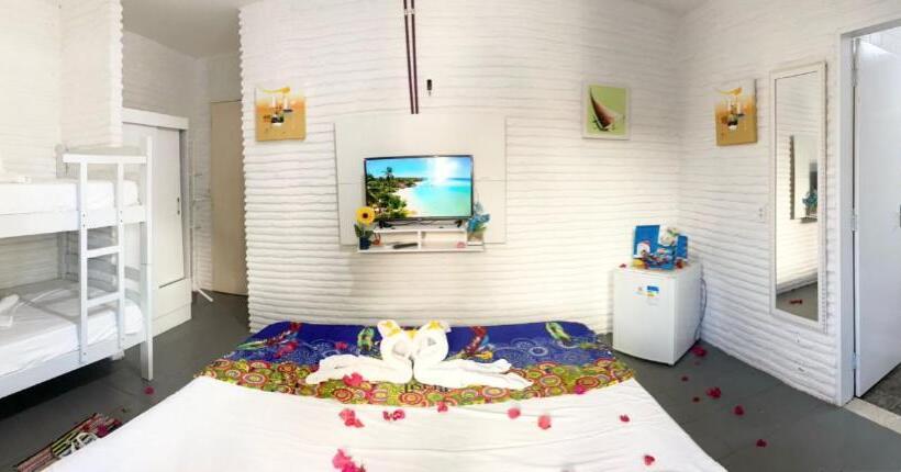 Bed and Breakfast Pousada & Food 3 Abelhas