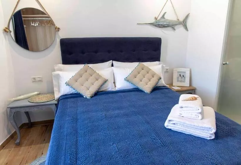پانسیون Hostal Boutique Olvido 22 Adults Only