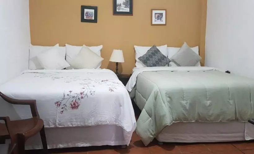 ペンション La Posada De Ataco