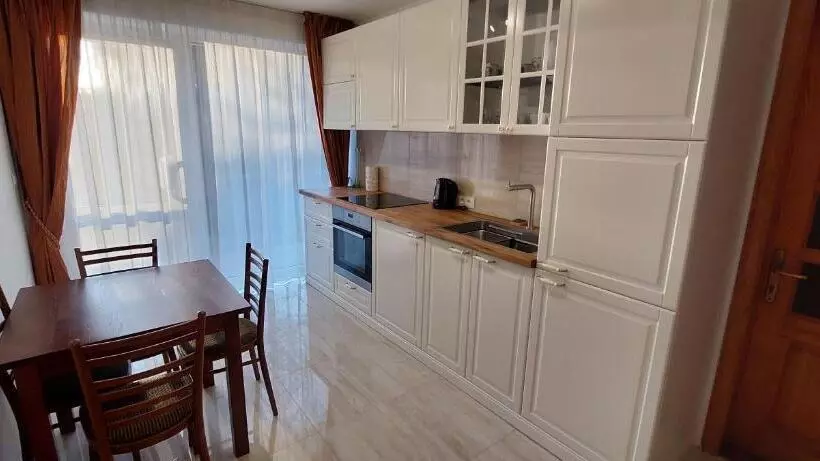 Apartamentai šalia Baseino
