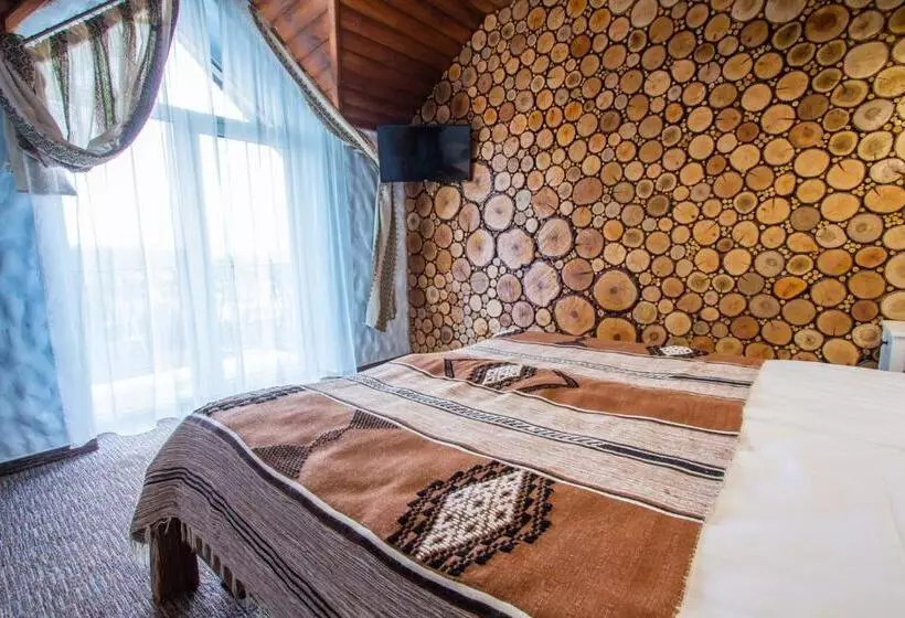 Hotelli Poeziya Mandriv