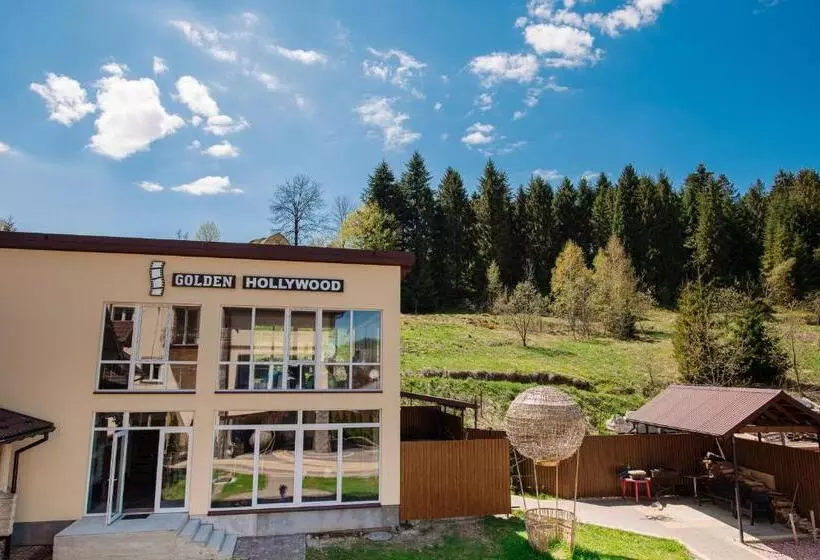 Hotelli Poeziya Mandriv