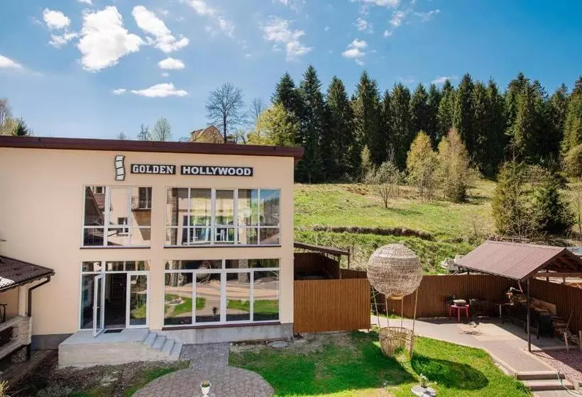 Hotelli Poeziya Mandriv