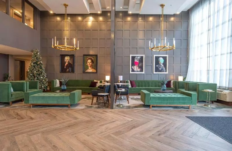 ホテル Sandman Signature Ottawa Airport