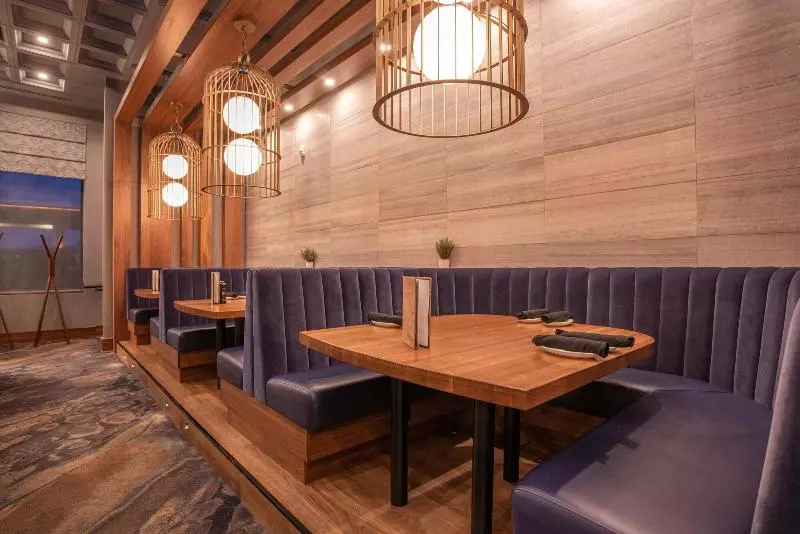 ホテル Sandman Signature Ottawa Airport