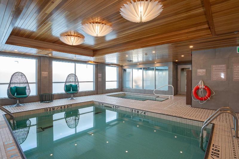 Hotel Sandman Signature Ottawa Airport