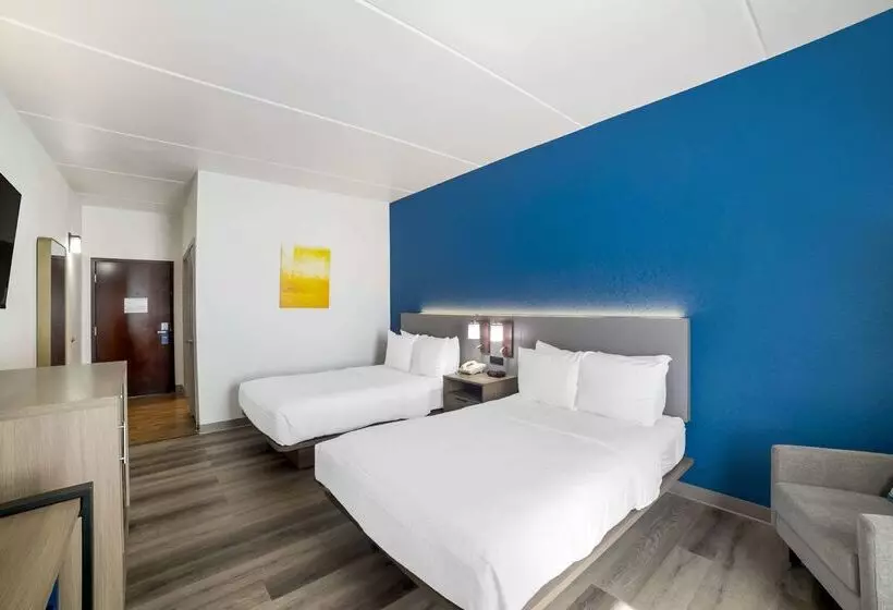 هتل Comfort Inn Asheville Airport