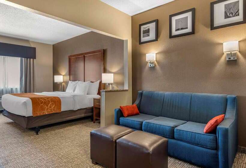 בית מלון כפרי Comfort Suites Terre Haute University Area