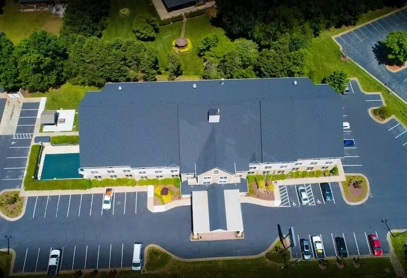 호텔 Country Inn & Suites By Radisson, Burlington Elon , Nc