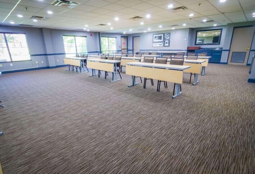 酒店 Country Inn & Suites By Radisson, Burlington Elon , Nc