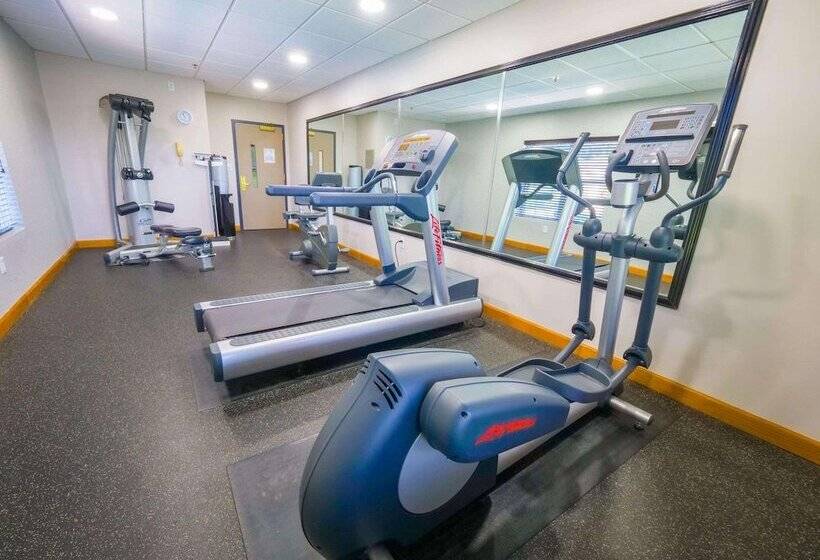 酒店 Country Inn & Suites By Radisson, Burlington Elon , Nc