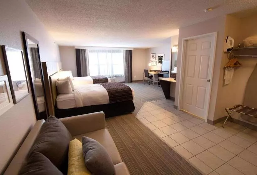 Отель Country Inn & Suites By Radisson, Decorah, Ia