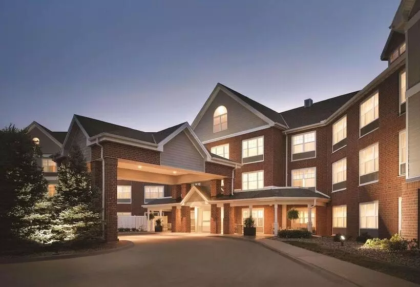 Отель Country Inn & Suites By Radisson, Des Moines West, Ia