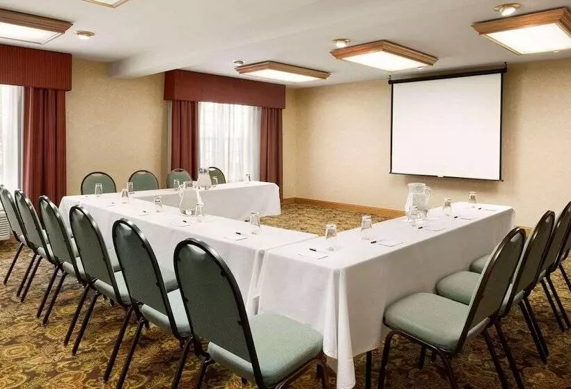 Отель Country Inn & Suites By Radisson Kenosha Pleasant Prairie