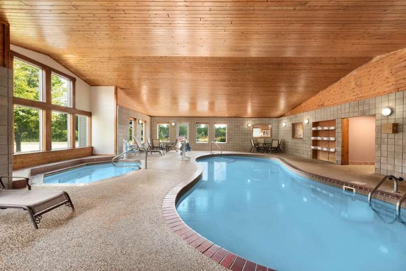 فندق Country Inn & Suites By Radisson, Northfield, Mn