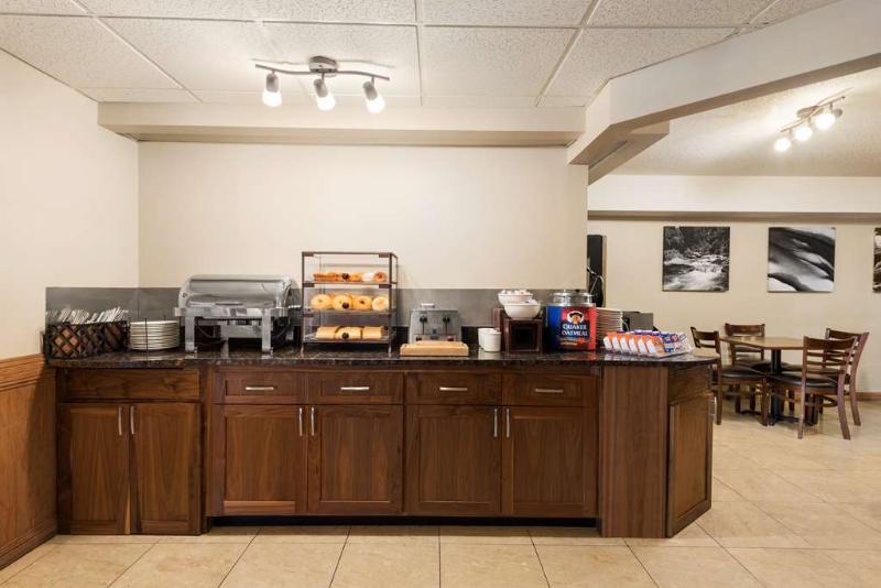 فندق Country Inn & Suites By Radisson, Northfield, Mn