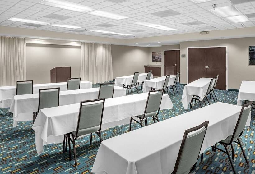 فندق Courtyard By Marriott Wilmington/wrightsville Beach