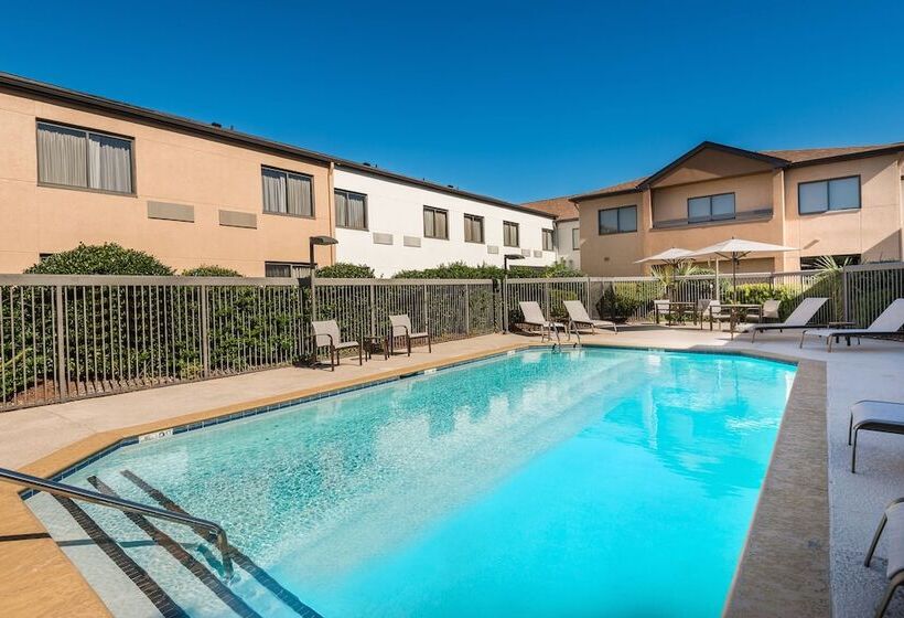 فندق Courtyard By Marriott Wilmington/wrightsville Beach