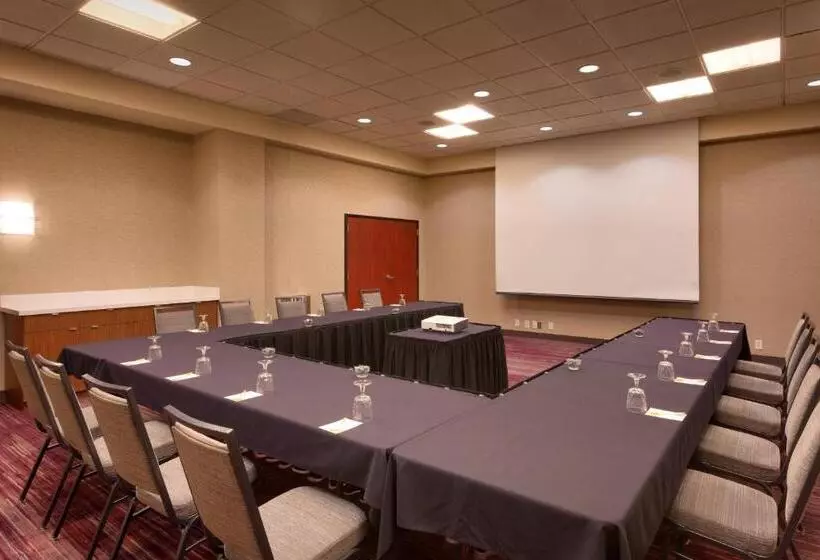 فندق Courtyard By Marriott Salt Lake City Sandy