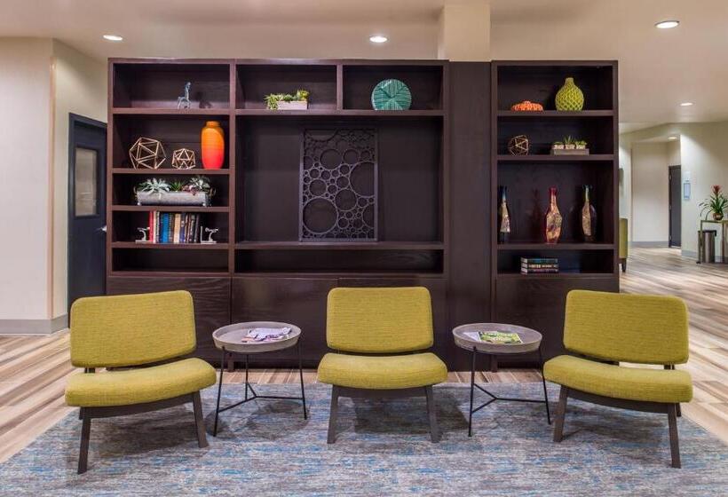 فندق Holiday Inn & Suites Dallas Addison By Ihg