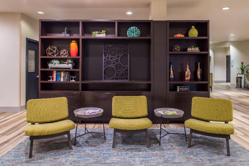 فندق Holiday Inn & Suites Dallas Addison By Ihg