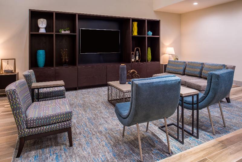 فندق Holiday Inn & Suites Dallas Addison By Ihg