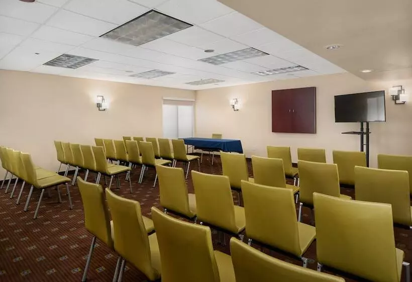 فندق Holiday Inn Express Scottsdale North, An Ihg