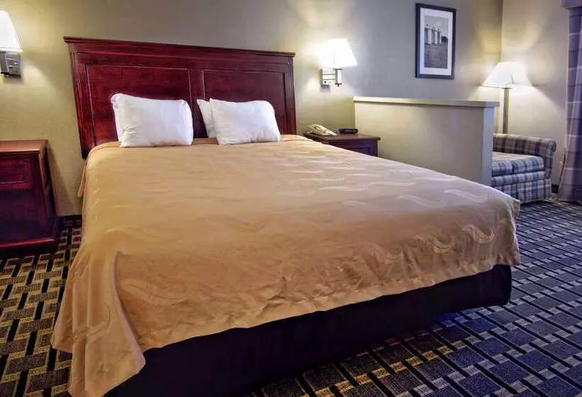 هتل Quality Inn Moore  Oklahoma City