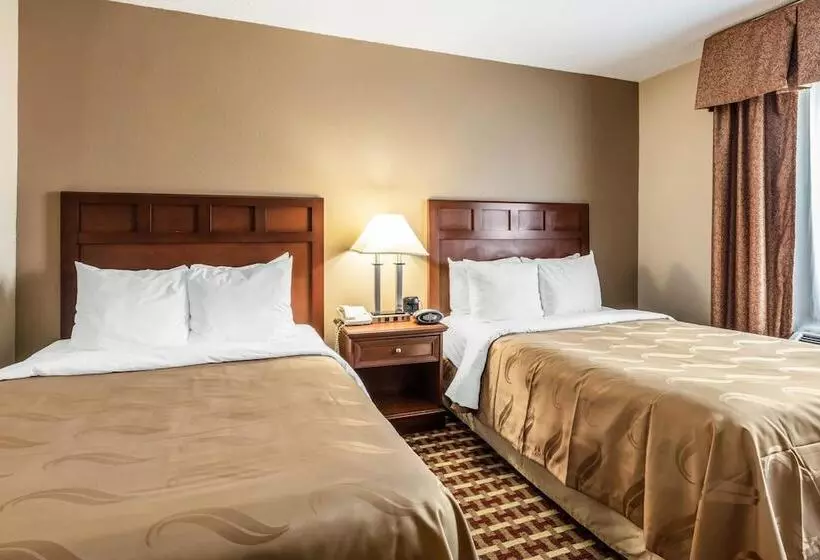호텔 Quality Suites Paducah I 24