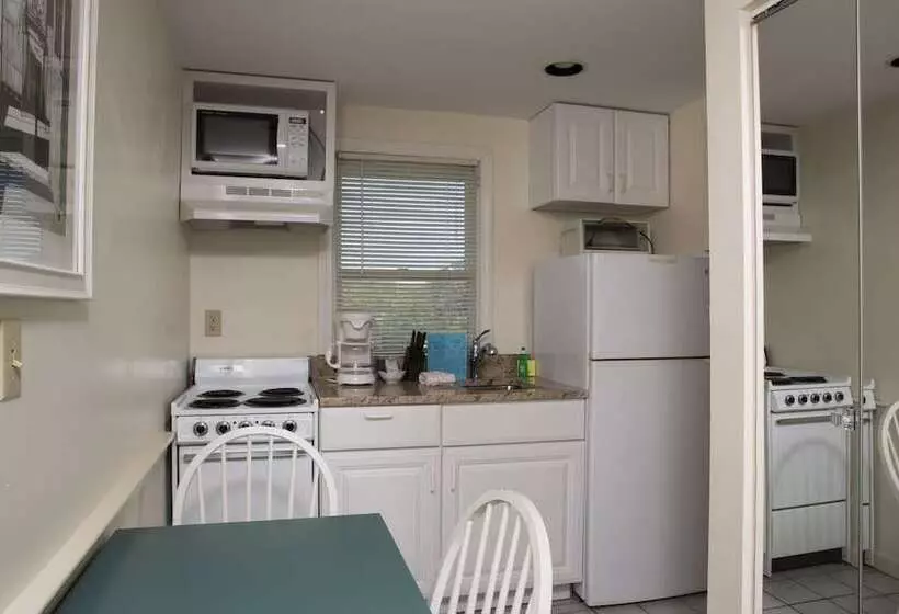 モーテル The Corsair & Cross Rip Oceanfront