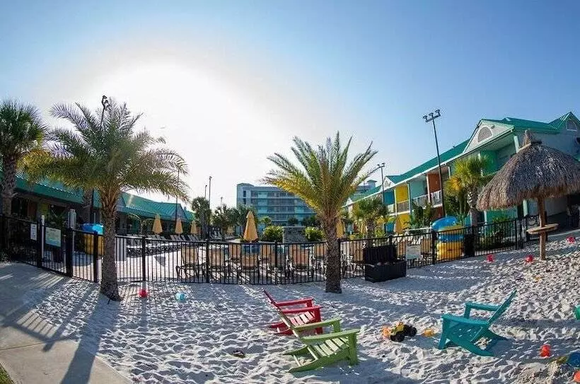 אתר נופש Beachside Hotel And Suites