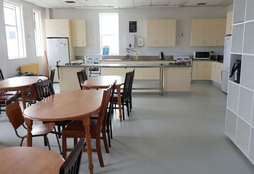 Ostello Tuatara Lodge