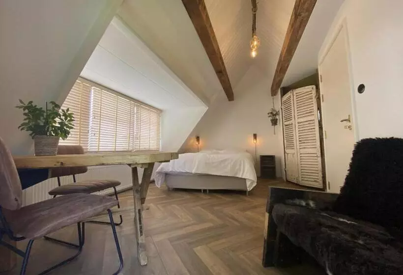 Aamiaismajoitus (B&B) So Hum