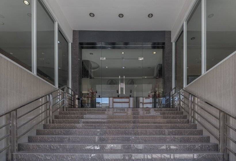 Hotell Oyo 1081 Allson City  Makassar