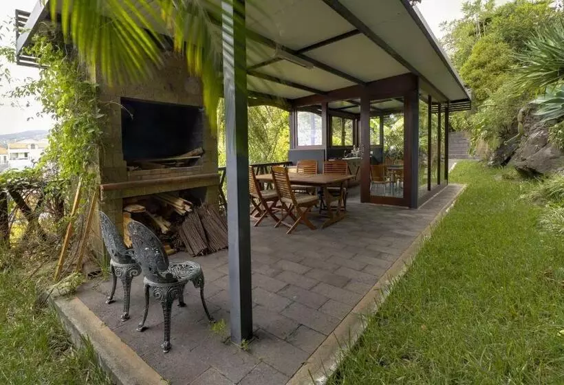 Majatalo Dazk Golden Estate