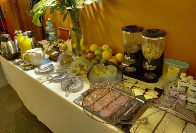 Majatalo Dazk Golden Estate