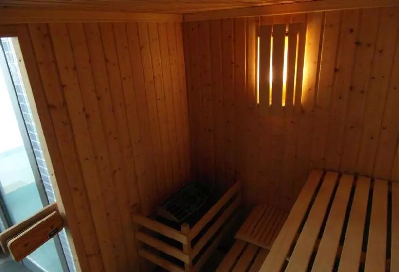 Majatalo Dazk Golden Estate