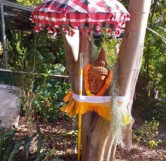 بنسيون Dazk Golden Estate