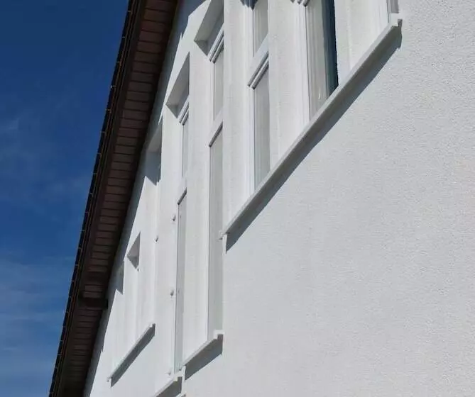 Hotelli Am Berg Esslingen