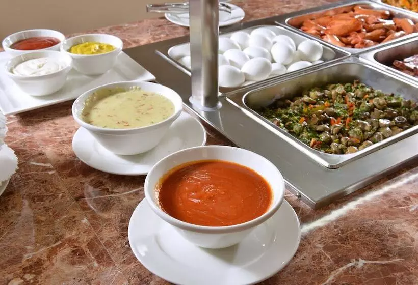 Ani Grand Hotel Yerevan