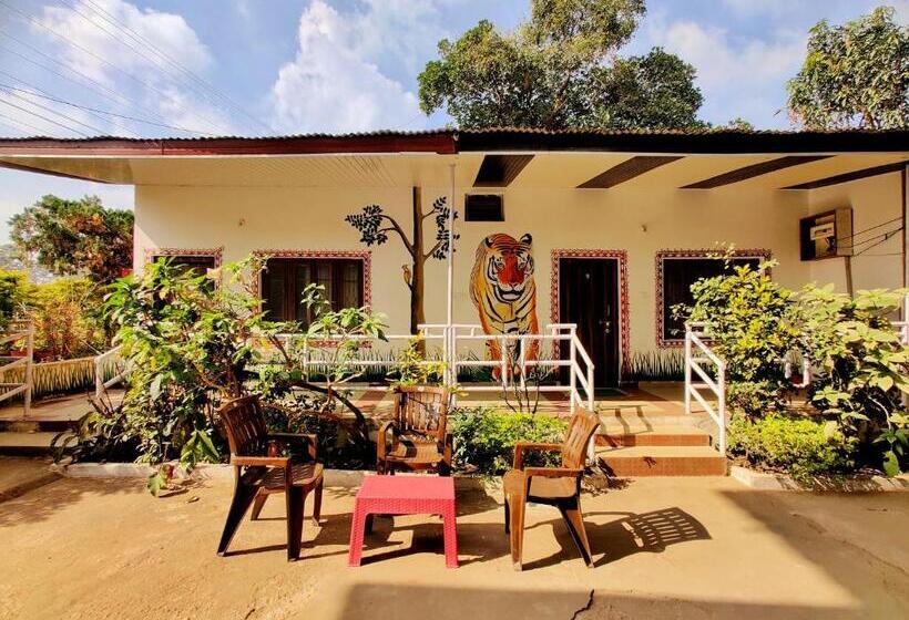 בית מלון כפרי Chunmun Cottage