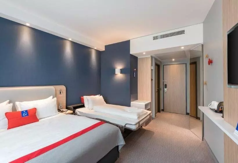 Hotelli Holiday Inn Express   Kaiserslautern, An Ihg
