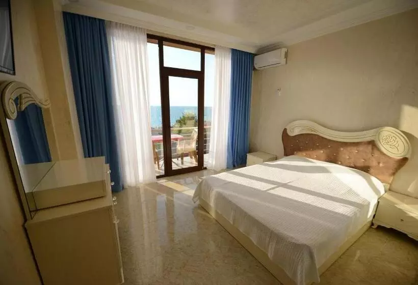 هتل Medea Kvariati